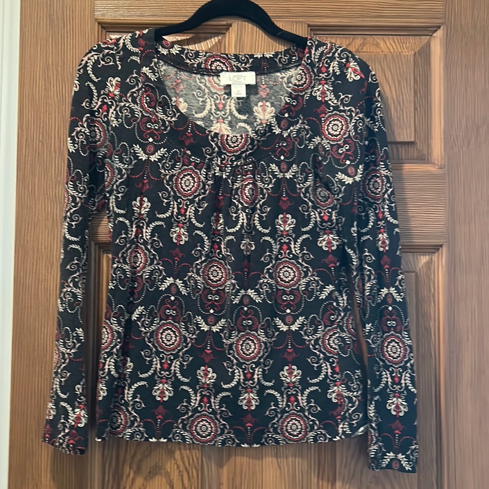 Ann Taylor LOFT Top